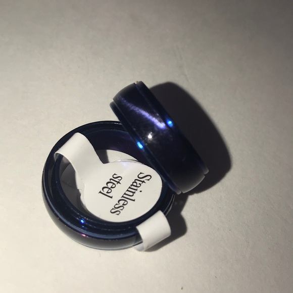 Stainless Steel Cat’s Eye Ring - Picture 5 of 8